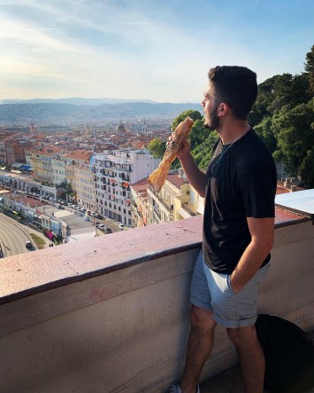 56474FF0-6486-4EB9-A9E8-DF79EA40C716